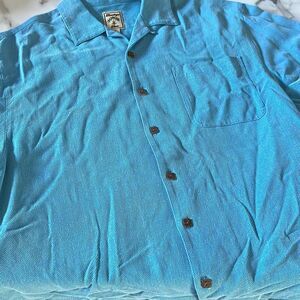 Montego Mon Silk Short Sleeve Button Down Resort Shirt Sz. L
